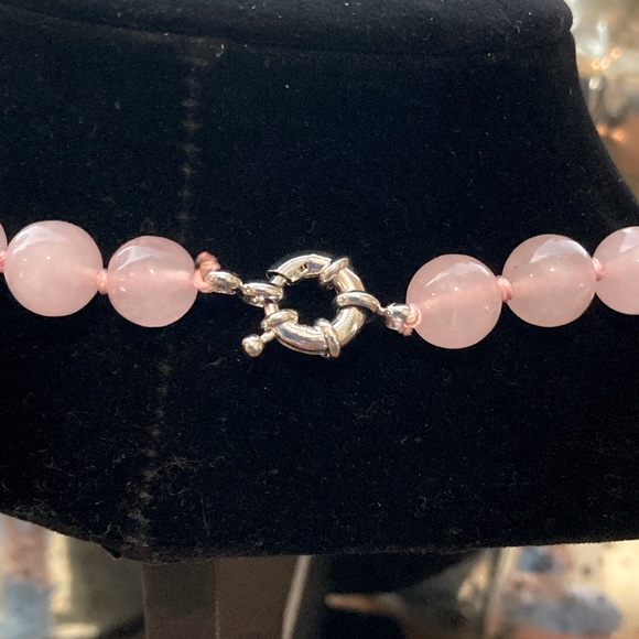 Pink Jade Bead Necklace - 10mm Round Beads - Picture 4 of 5